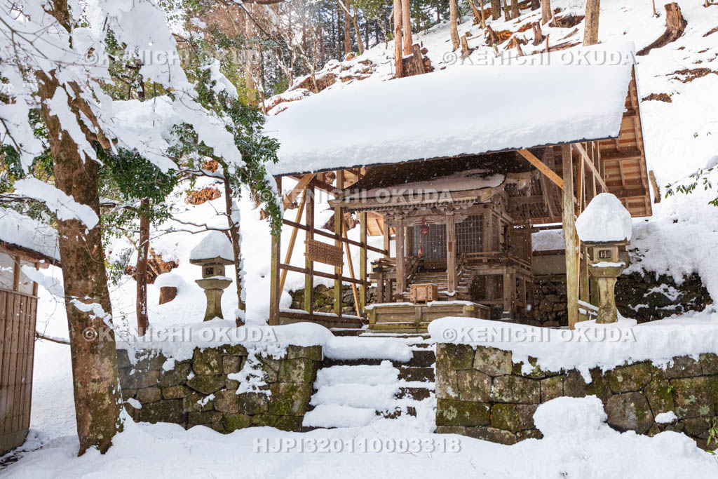 京都府　大原の里　雪の勝手神社　本殿