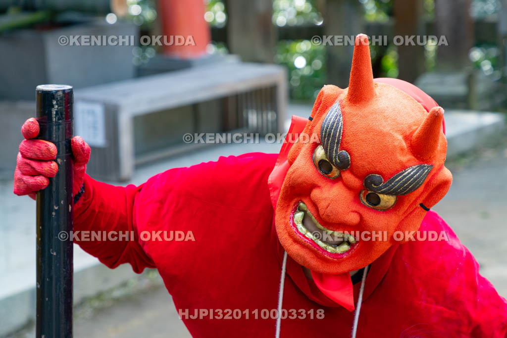 京都府　石清水八幡宮　鬼やらい神事　赤鬼