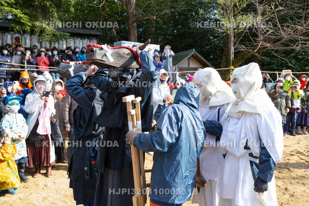 奈良県　廣瀬大社　砂かけ祭（お田植祭）　庭上の儀