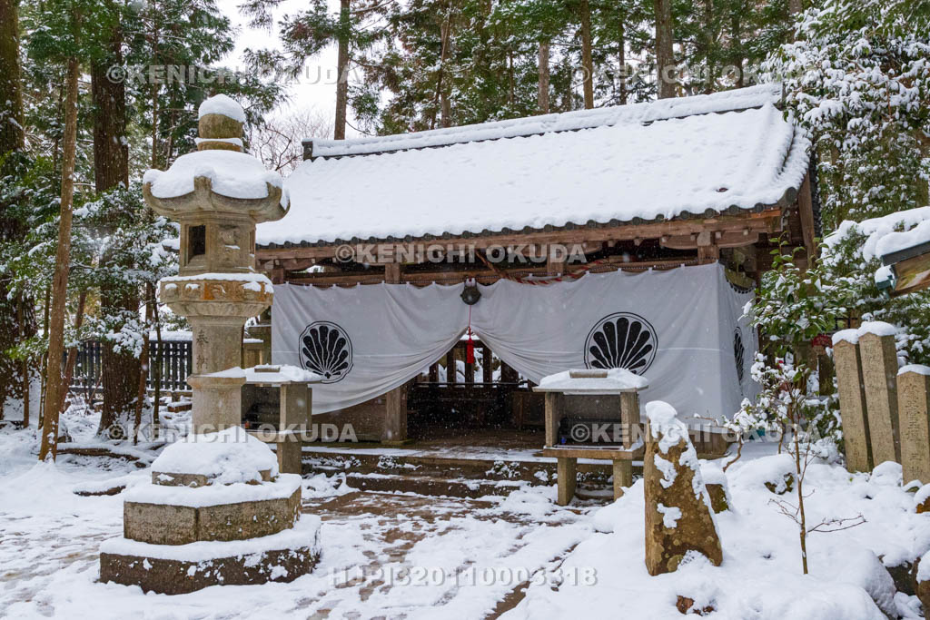 京都府　雪の鞍馬寺　奥の院魔王殿　拝殿