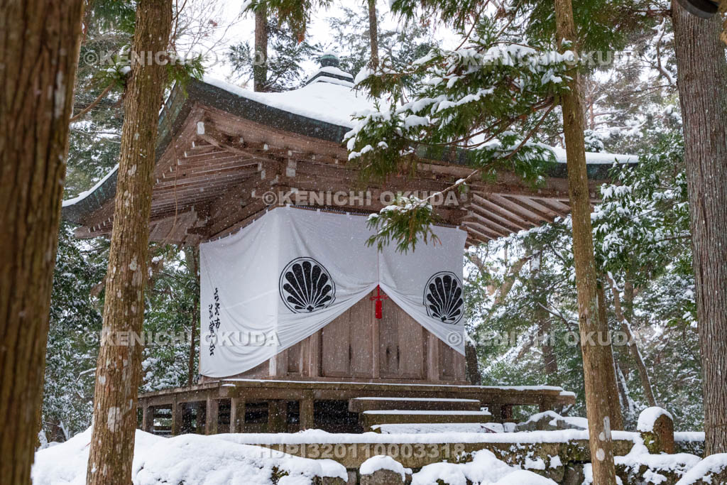 京都府　雪の鞍馬寺　奥の院魔王殿