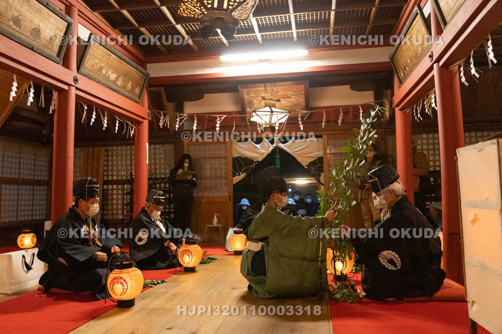 京都府　涌出宮（わきでのみや）　居籠祭　門の儀