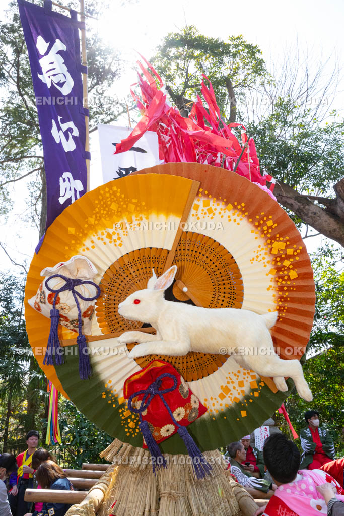 滋賀県　日牟禮八幡宮　左義長祭　左義長ダシ（為心町）
