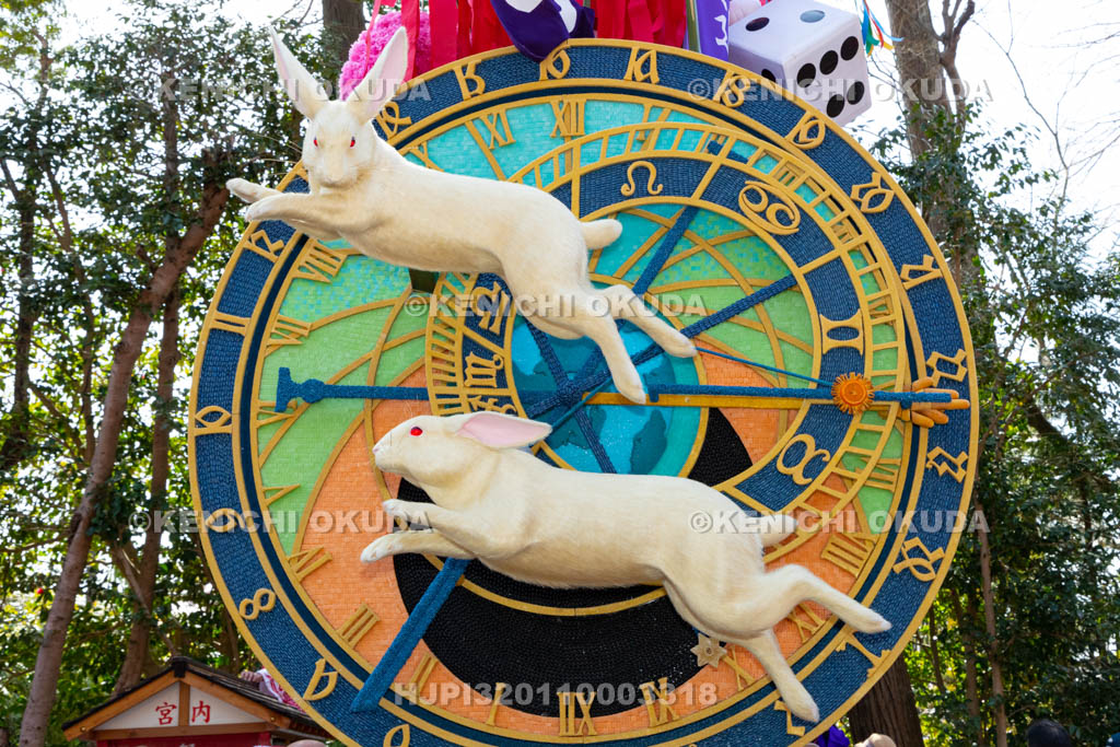 滋賀県　日牟禮八幡宮　左義長祭　左義長ダシ（宮内町）
