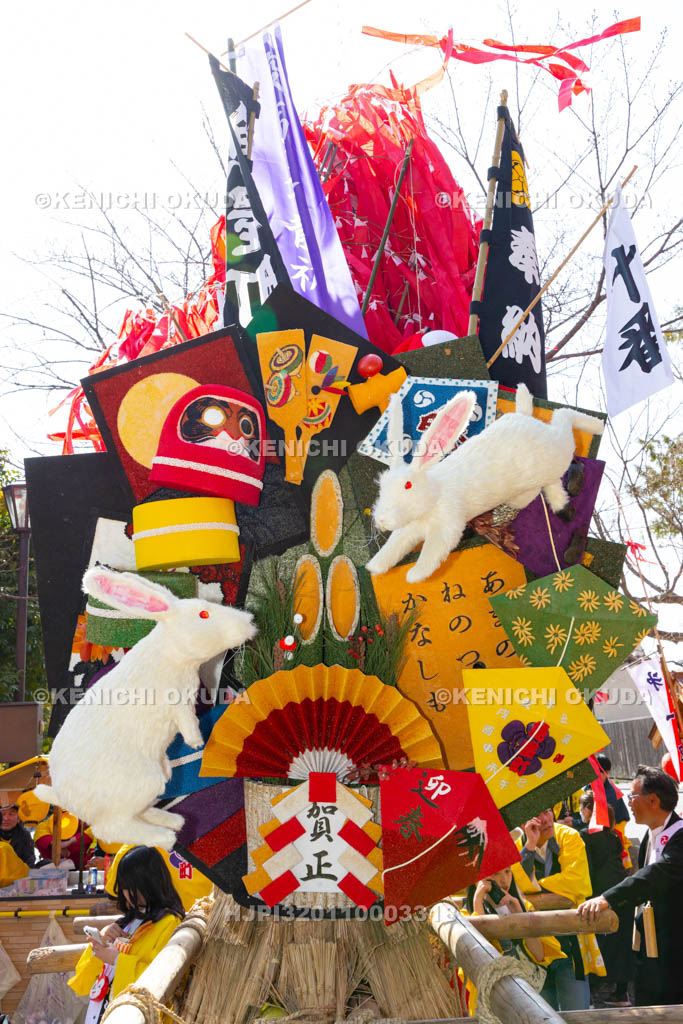 滋賀県　日牟禮八幡宮　左義長祭　左義長ダシ（魚屋町）
