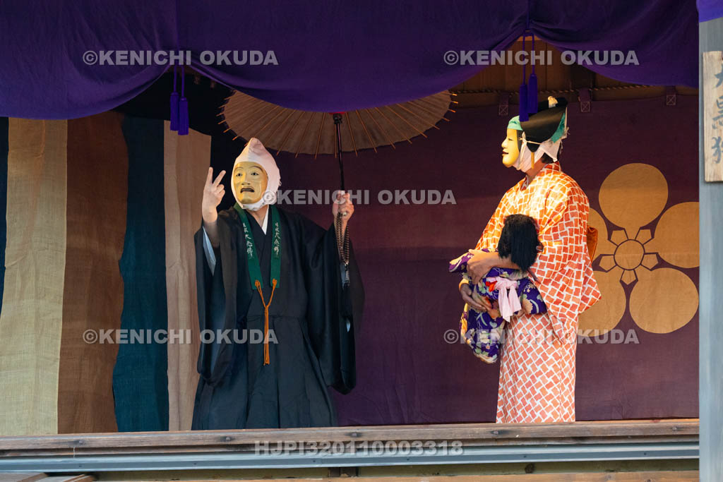 京都府　清凉寺　嵯峨大念佛狂言　お松明公演