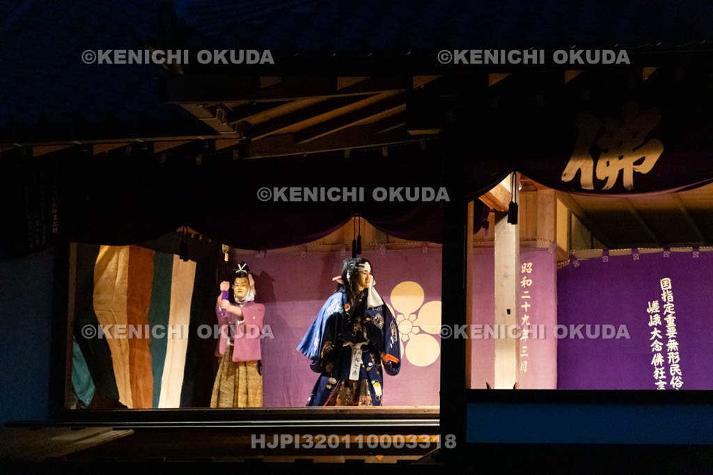 京都府　清凉寺　嵯峨大念佛狂言　お松明公演