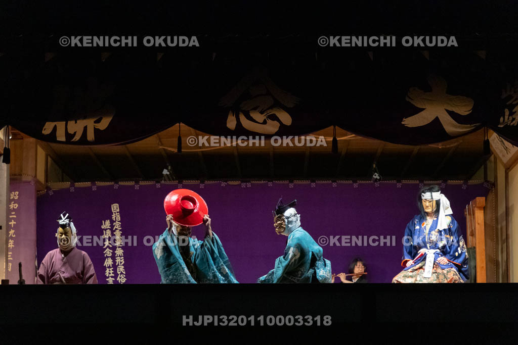 京都府　清凉寺　嵯峨大念佛狂言　お松明公演