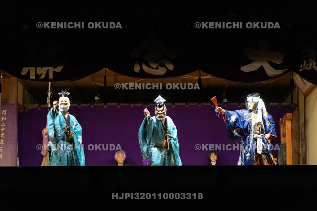 京都府　清凉寺　嵯峨大念佛狂言　お松明公演