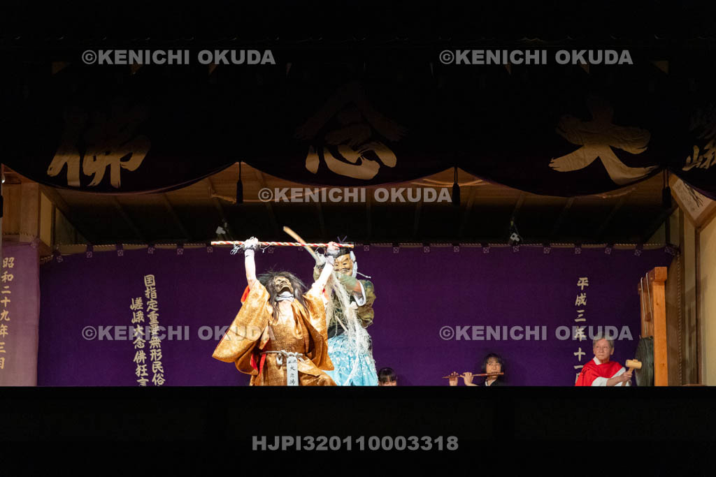 京都府　清凉寺　嵯峨大念佛狂言　お松明公演