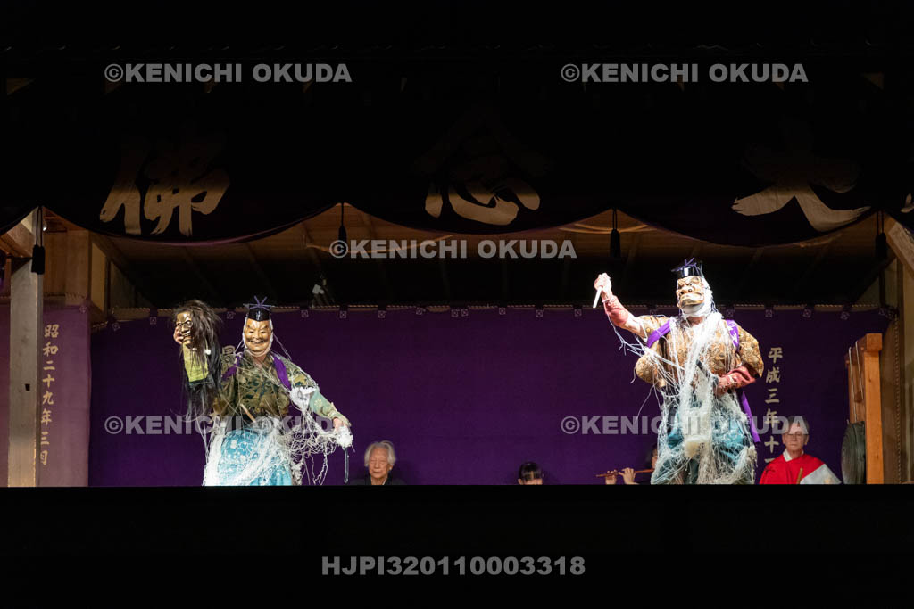 京都府　清凉寺　嵯峨大念佛狂言　お松明公演