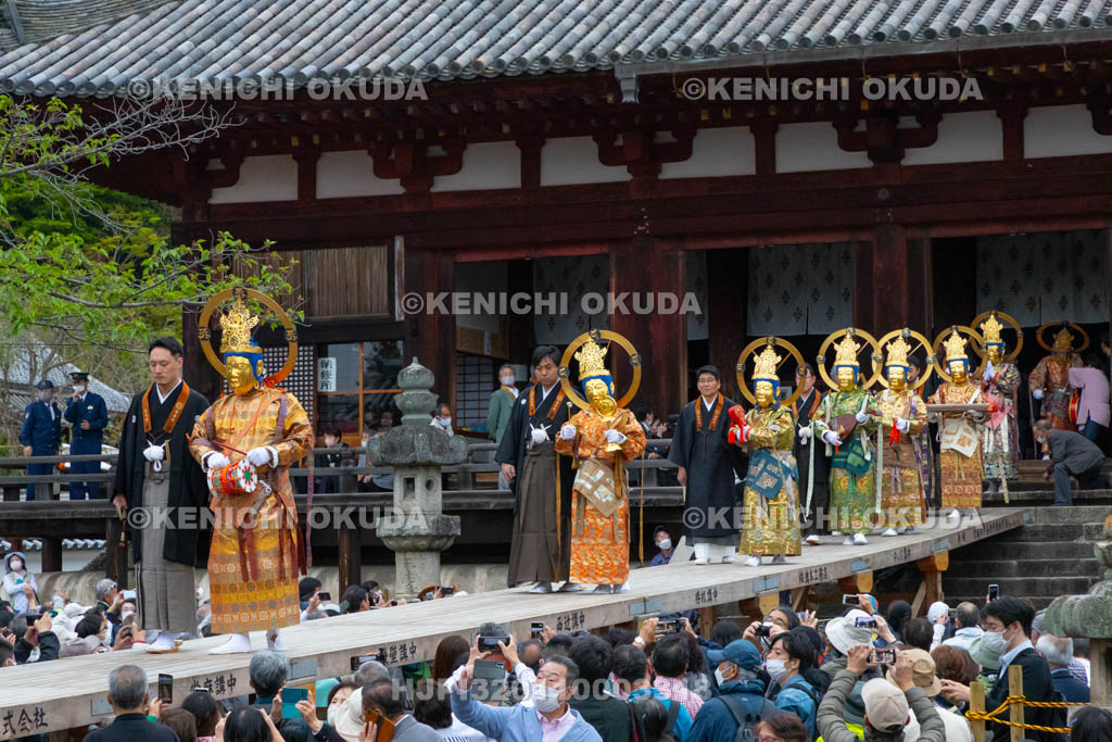 奈良県　當麻寺　練供養会式