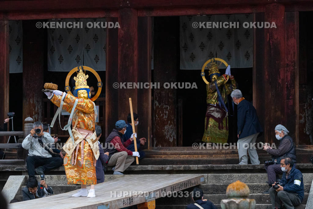 奈良県　當麻寺　練供養会式