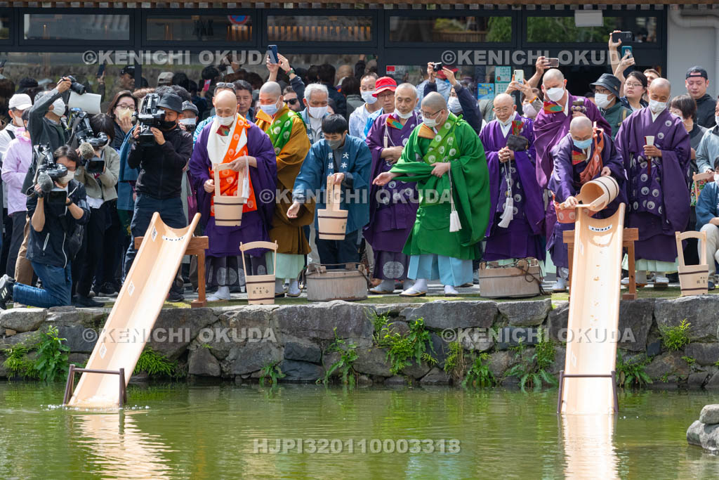 奈良県　興福寺　放生会