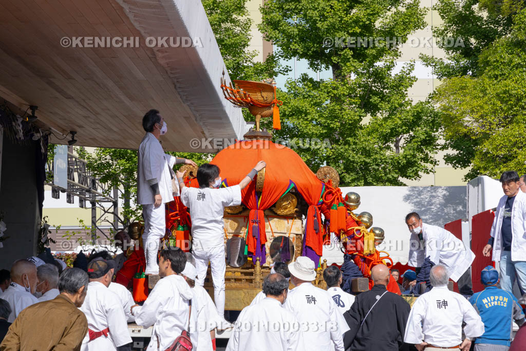 京都府　伏見稲荷大社　稲荷祭（神幸祭）　お旅所　奉安殿奉安（下社）