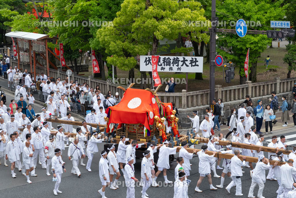 京都府　伏見稲荷大社　稲荷祭（区内巡幸）　発輿