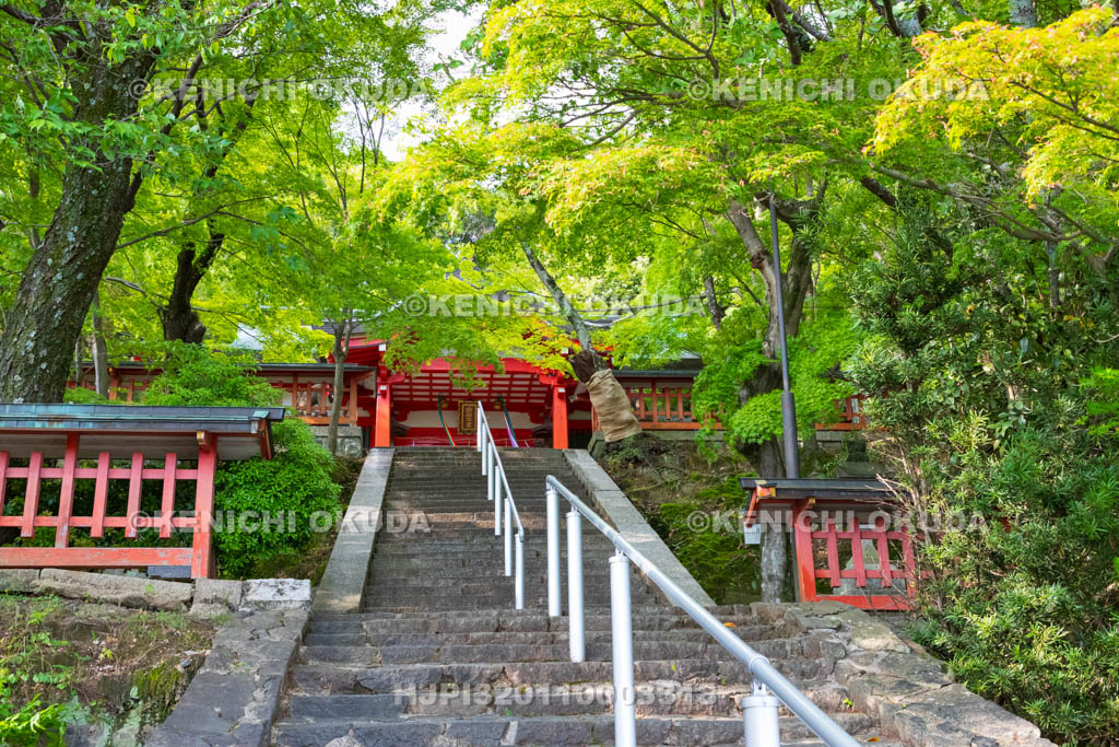 奈良県　瑜伽神社（ゆうがじんしゃ）
