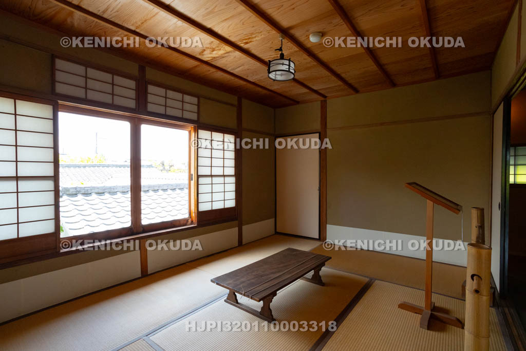 奈良県　志賀直哉旧居（高畑サロン）　二階六畳書斎