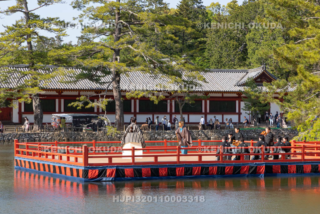 奈良県　東大寺　聖武天皇祭　慶讃能