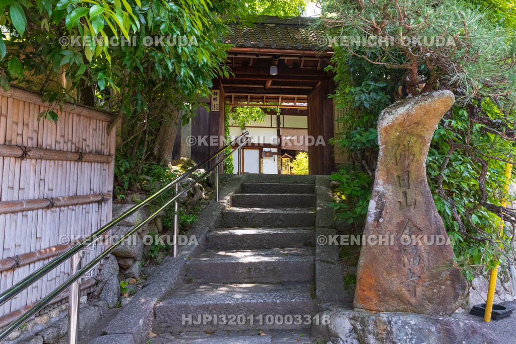 京都府　金福寺　山門
