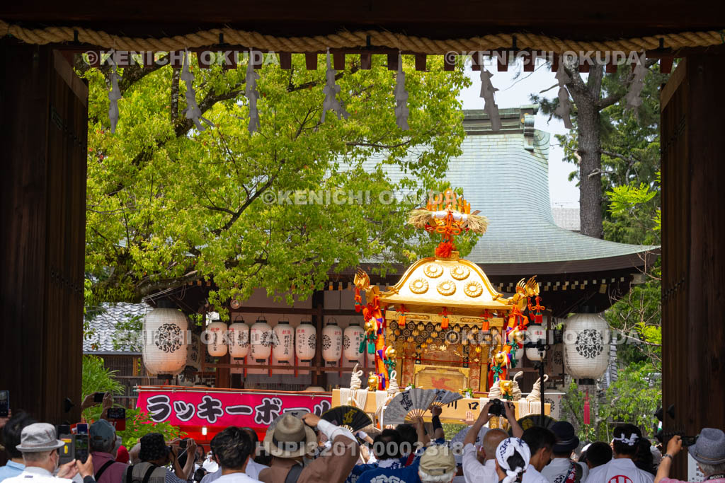 京都府　御霊（上御霊）神社　御霊祭　還幸祭（渡御の儀）　差上げ
