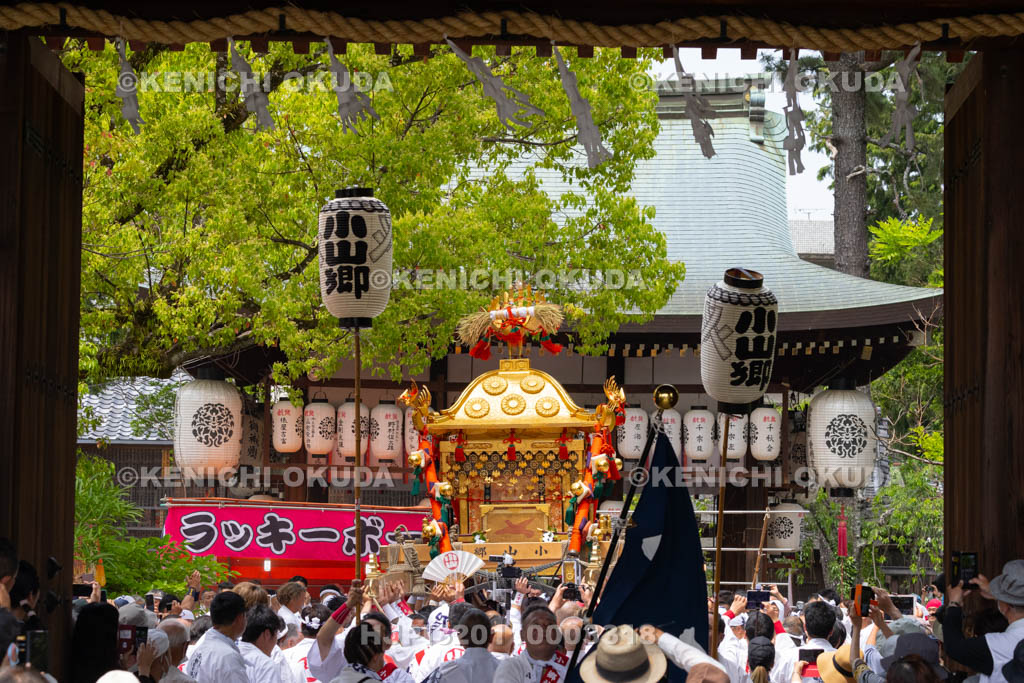 京都府　御霊（上御霊）神社　御霊祭　還幸祭（渡御の儀）　差上げ