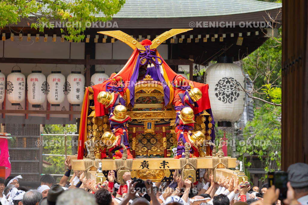 京都府　御霊（上御霊）神社　御霊祭　還幸祭（渡御の儀）　差上げ