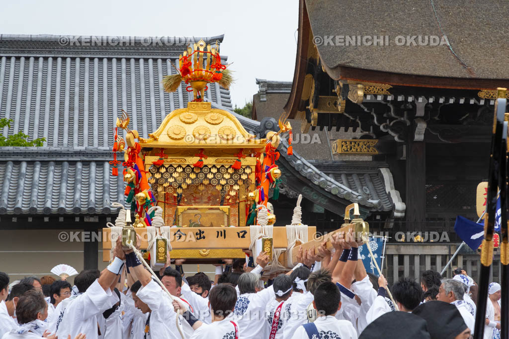 京都府　御霊（上御霊）神社　御霊祭　還幸祭（渡御の儀）　差上げ