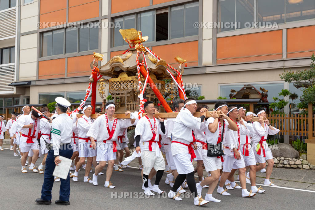 和歌山県　加太春日神社　例大祭　渡御祭（えび祭り）