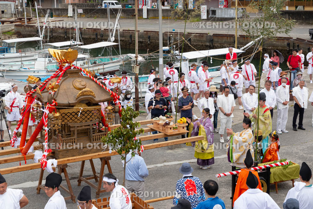 和歌山県　加太春日神社　例大祭　渡御祭（えび祭り）