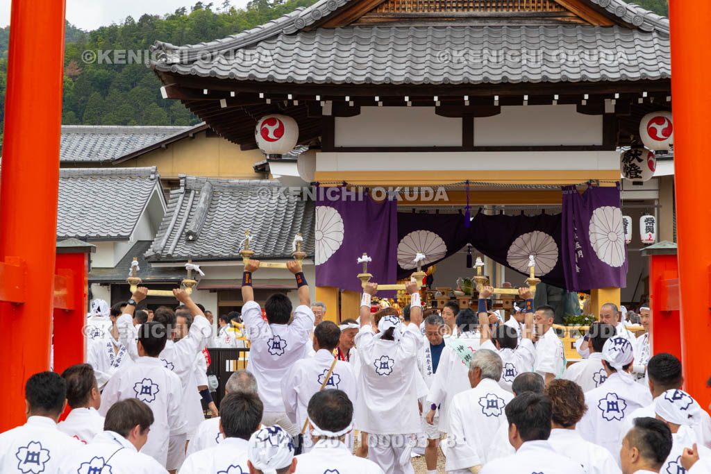 京都府　嵯峨祭還幸祭　御旅所　鳴鐶巡行