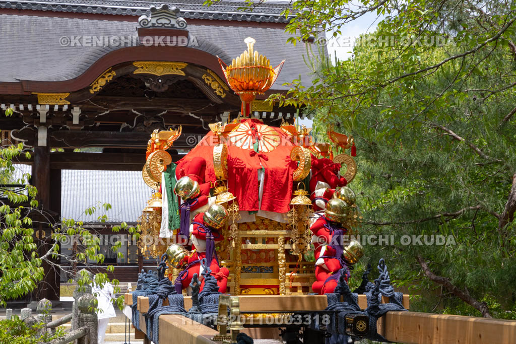 京都府　嵯峨祭還幸祭　神輿渡御
