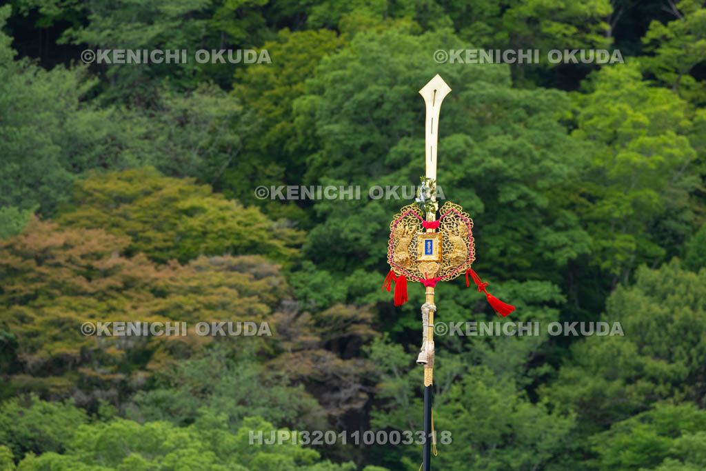 京都府　嵯峨祭還幸祭　剣鉾（麒麟鉾）