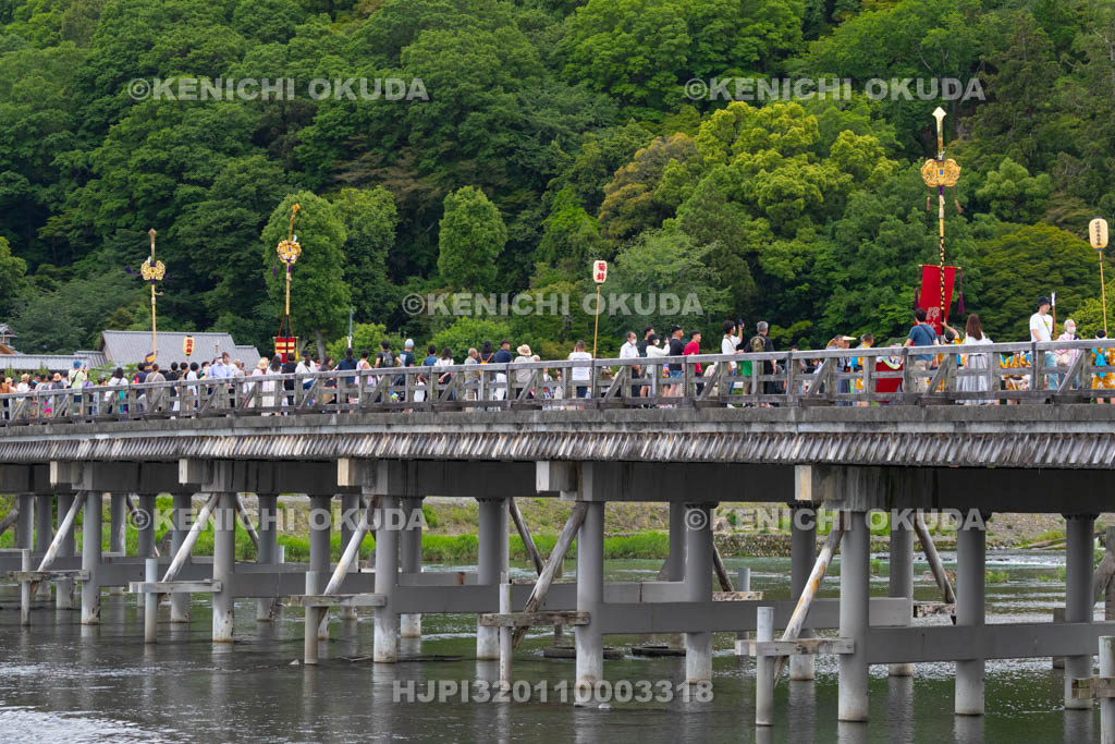 京都府　嵯峨祭還幸祭　剣鉾差し