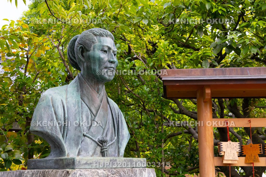 京都府　壬生寺　壬生塚　近藤勇の像