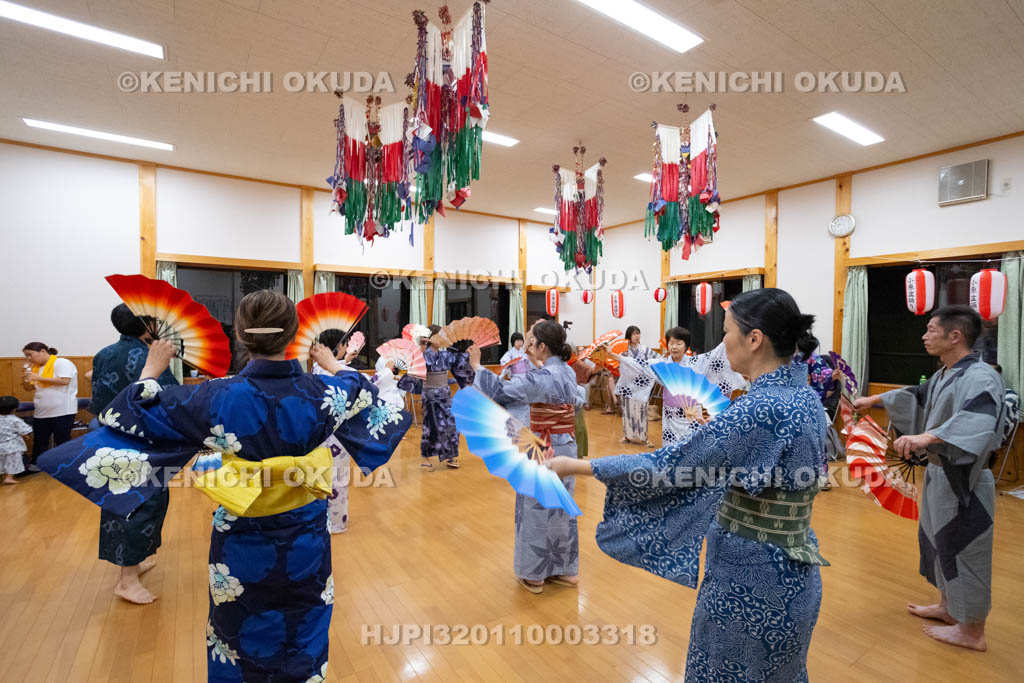 奈良県　十津川の盆踊（小原）　曲目「中山口説き」