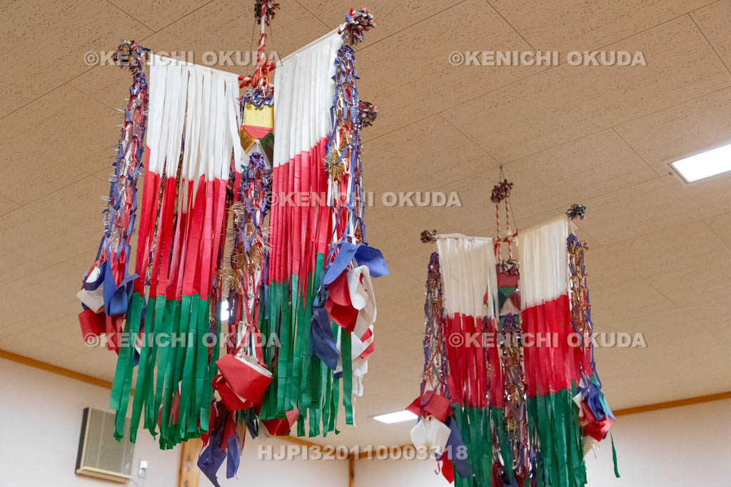 奈良県　十津川の盆踊（小原）　切子灯籠