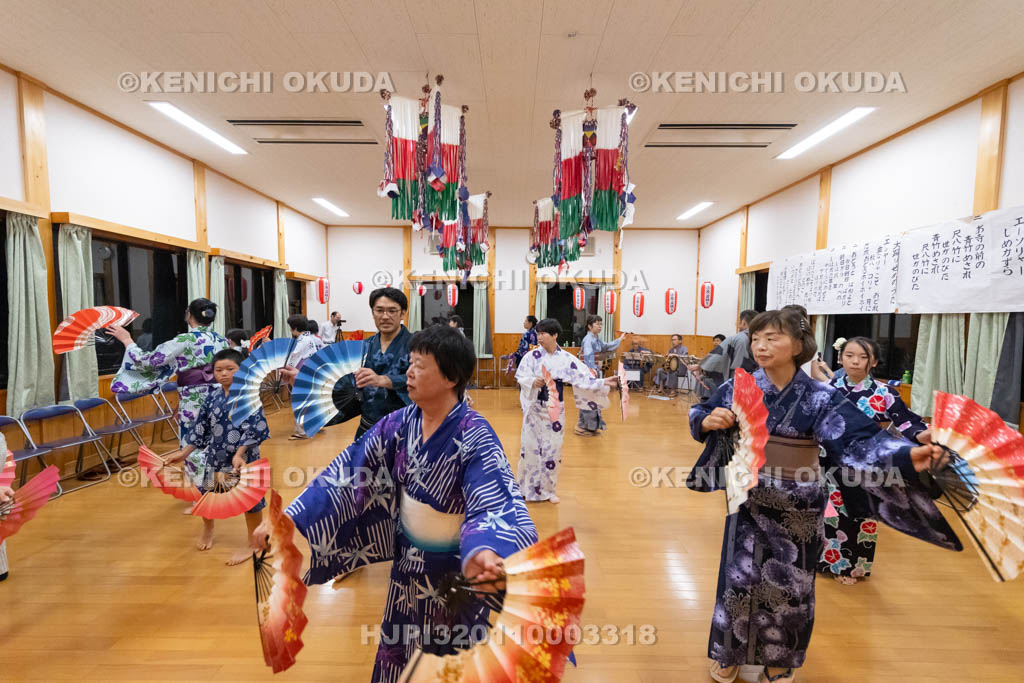 奈良県　十津川の盆踊（小原）　曲目「おいそ口説き」