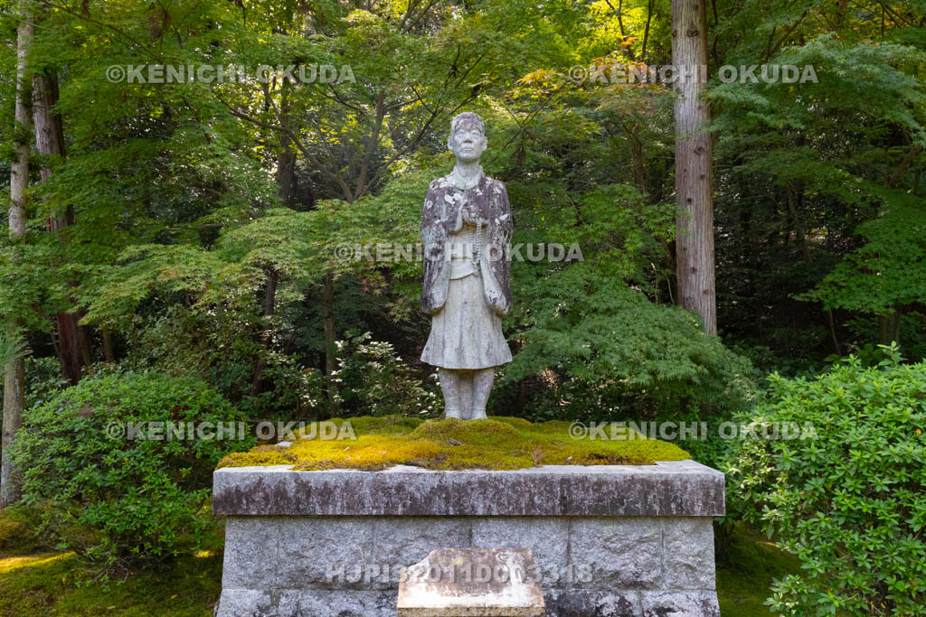京都府　酬恩庵一休寺　一休禅師像