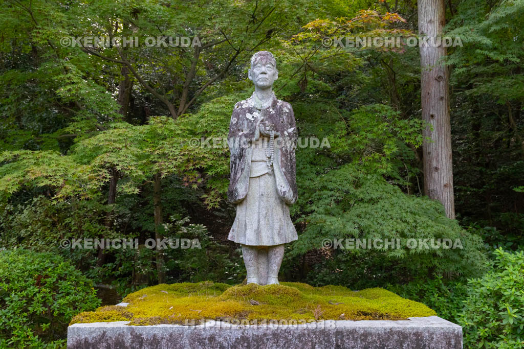 京都府　酬恩庵一休寺　一休禅師像