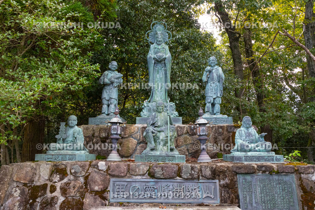 奈良県　御嶽山大和本宮　御嶽三柱の大神・開山三霊神像