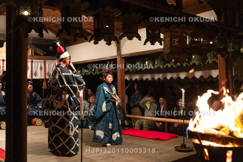 奈良県　奈良豆比古神社　翁舞　三番叟舞　問答