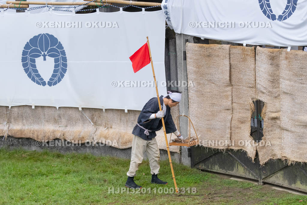奈良県　春日大社鹿苑　鹿の角きり