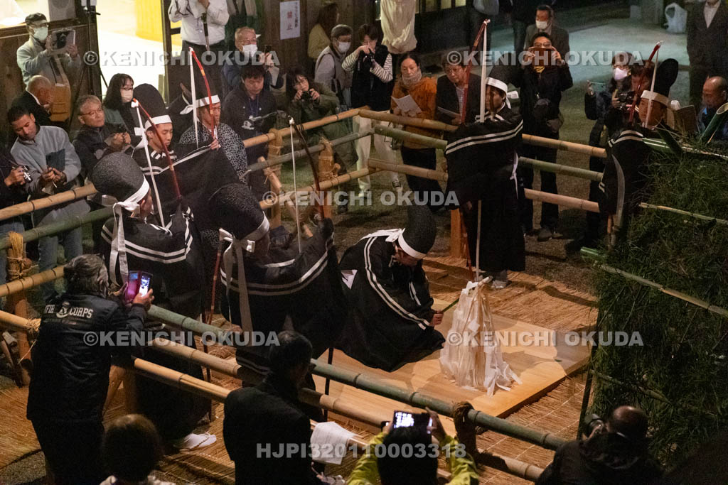 奈良県　八柱神社　題目立