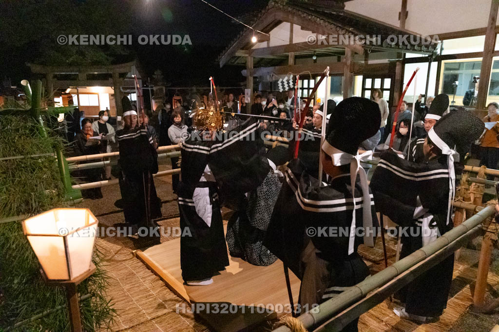 奈良県　八柱神社　題目立　弁才天と清盛