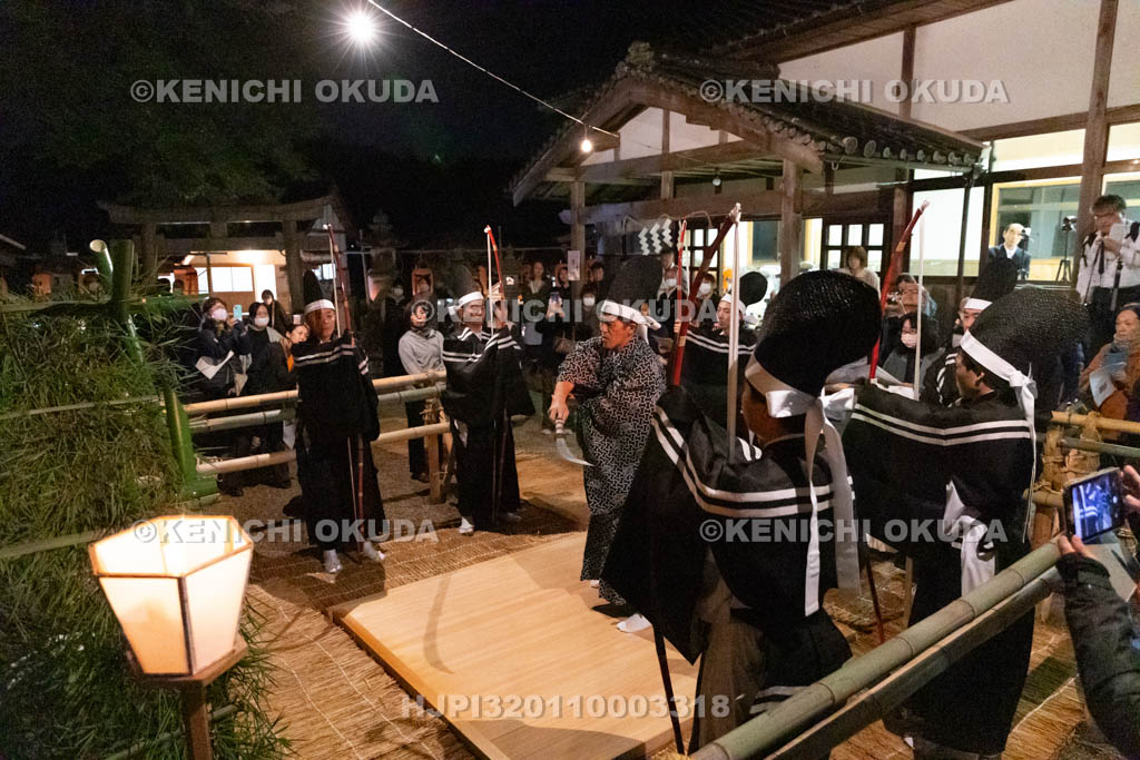 奈良県　八柱神社　題目立　清盛