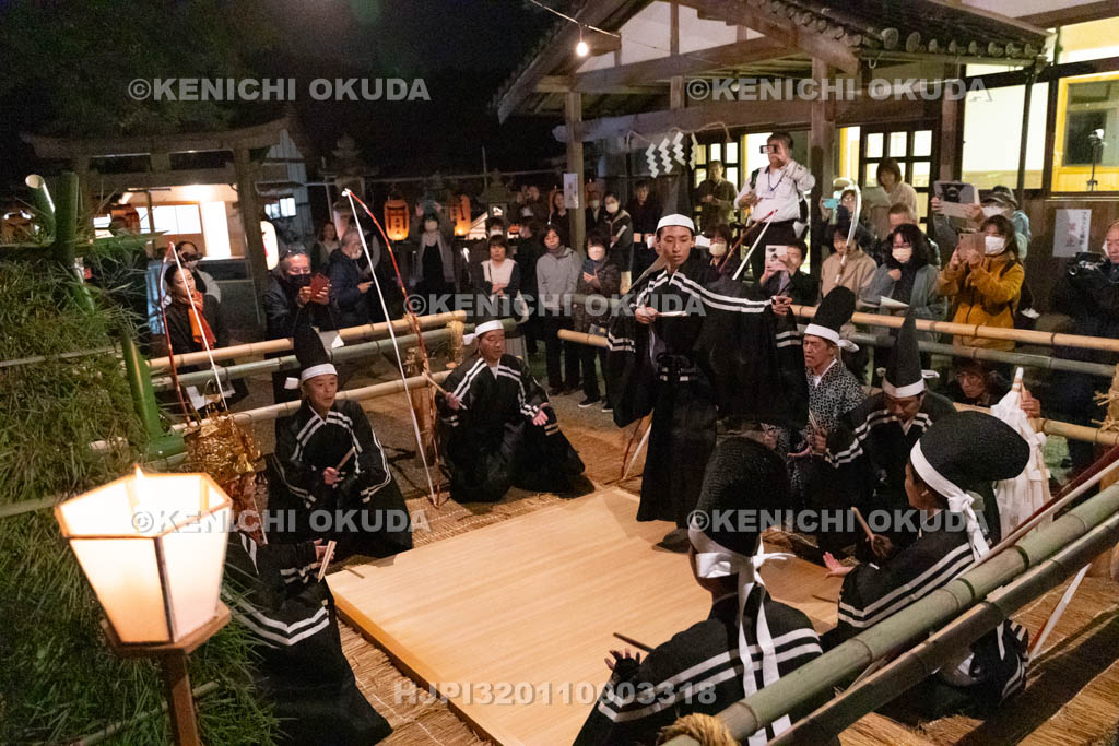 奈良県　八柱神社　題目立　フショ舞