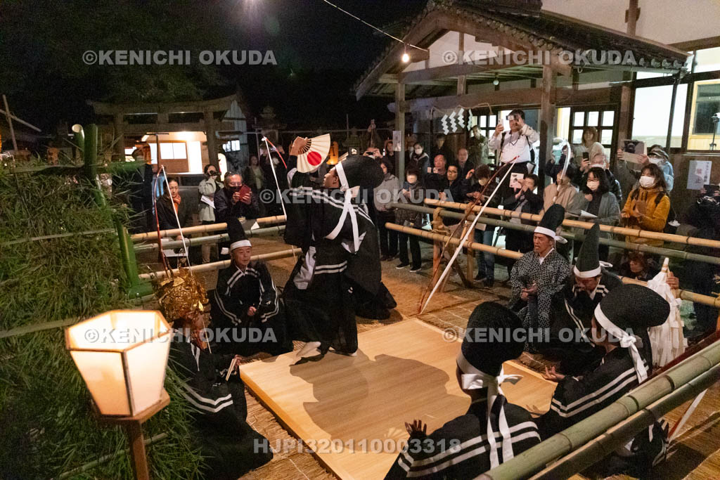 奈良県　八柱神社　題目立　フショ舞