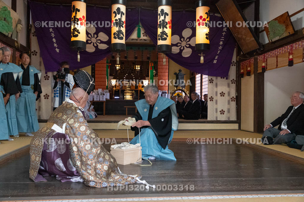 兵庫県　曽根天満宮　秋季例大祭（本宮）　お面掛け神事