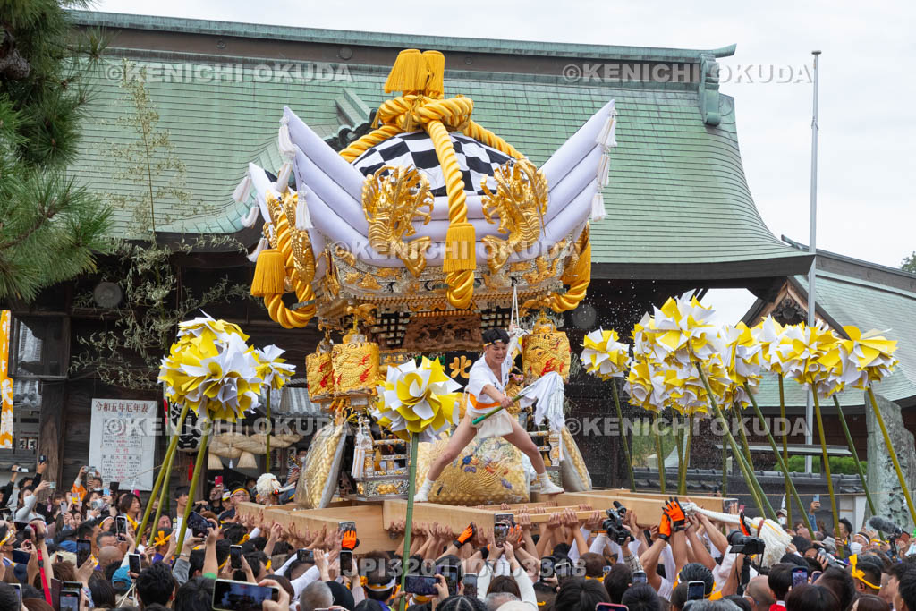 兵庫県　曽根天満宮　秋季例大祭（本宮）　布団屋台宮入（北之町）